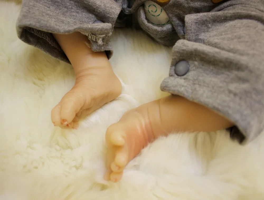 Кукла новорожденная силиконовая мягкая игрушка 18 дюймов с тканевым телом