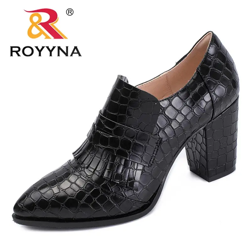 BLACK ROYYNA/Новинка; женские туфли-лодочки В Выдержанном стиле; женские модельные туфли из синтетического материала; женские свадебные туфли без застежки; Удобный светильник; Быстрая - Цвет: BLACK