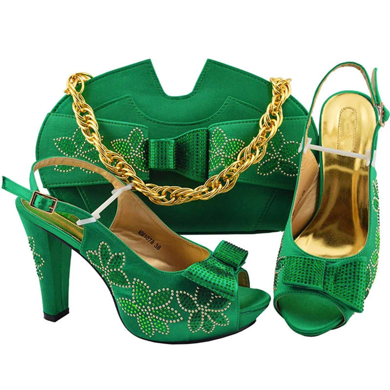 Новое поступление комплект из туфель и сумочки в африканском стиле итальянский