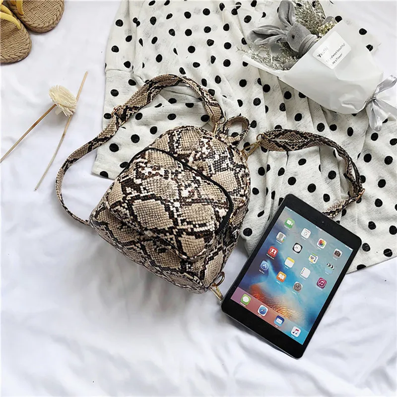 Новый женский рюкзак 2019 из змеиной кожи школьная сумка со змеиным принтом модный