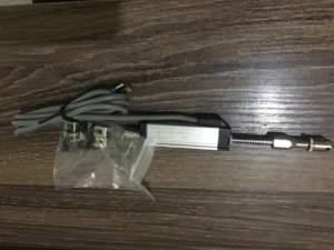 Весенний самовозвращающийся зеркальный фототрансформатор с функцией самовосстановления линейного перемещения (innerspring) с функцией самосброса