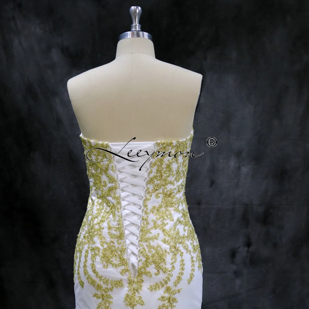 Женское свадебное платье с юбкой годе белое длинное из тюля без бретелек