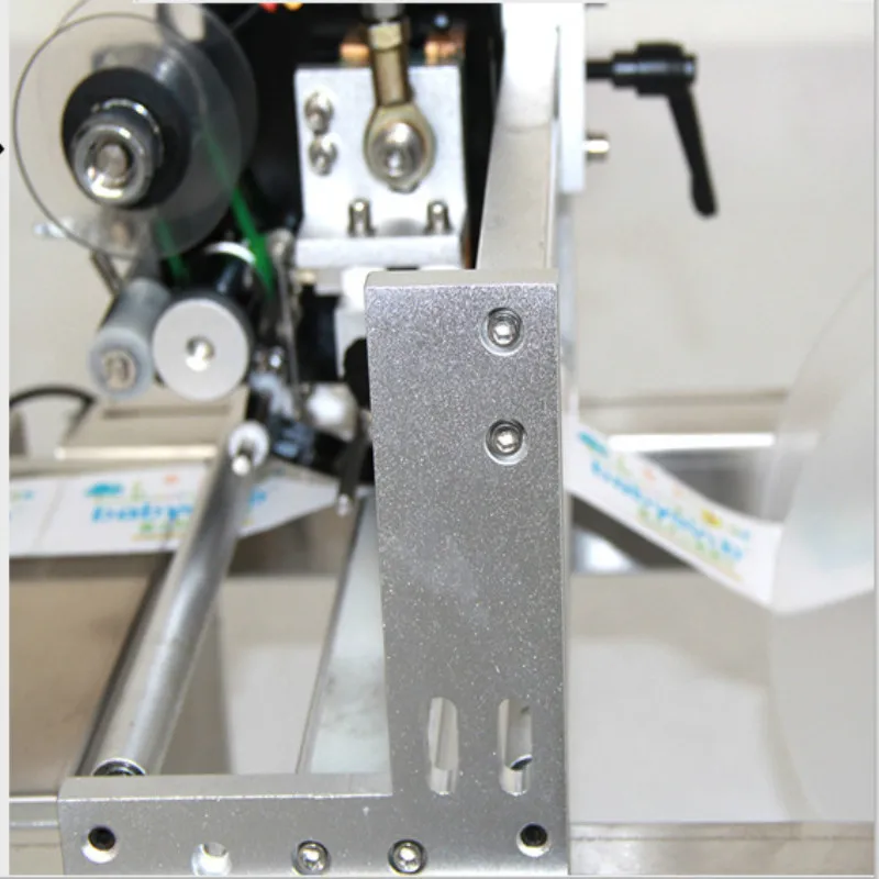 

Free Shipping to Moldova,semi automatic round bottle labeling machine
