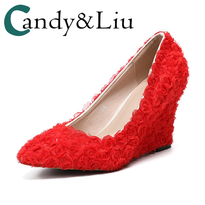 

2018 new pointed wedding wedges shoes lace shoes red slope and rose flowers qian banquet bridesmaids high heels