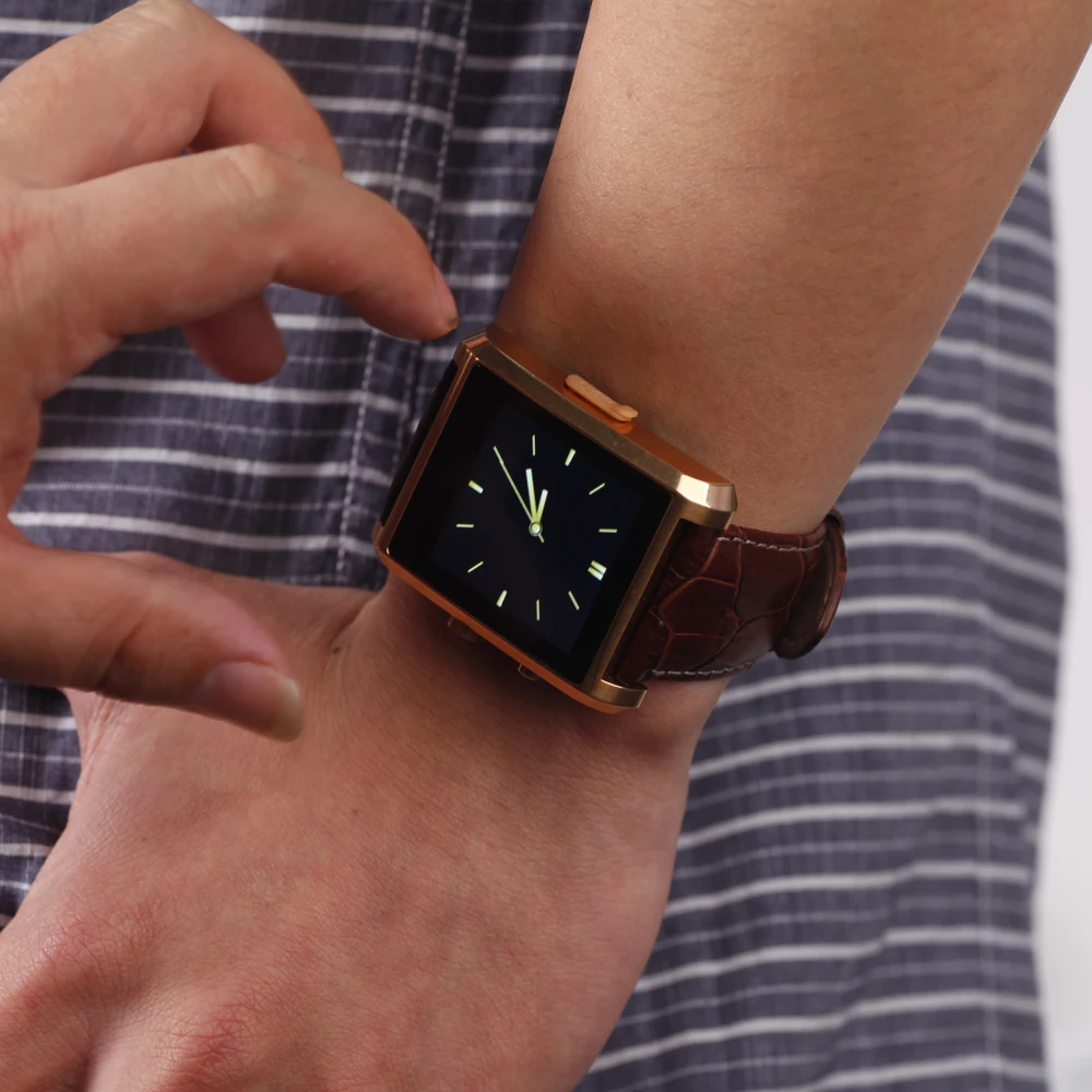 Носимых Устройств DM08 smart watch для Android Iphone Bluetooth часы Шагомер Камера mp3 плеер Борьбе