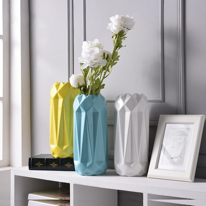 

Ceramic vase Modern Nordic simple decoration vase living room flower arrangement creative geometric ceramic flower vase