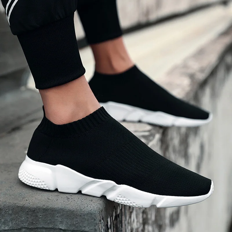 Модные кроссовки без шнуровки Мужская обувь для тенниса с мелким мыском Мягкие