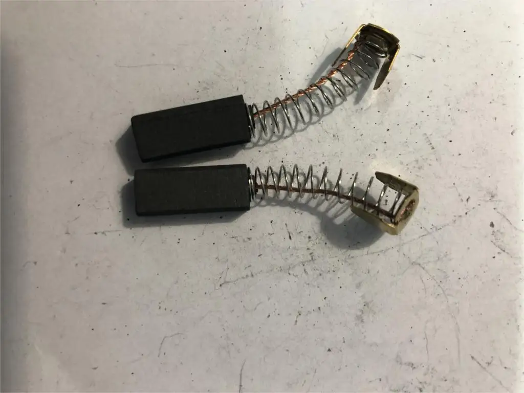 Сменный электродвигатель Угольная щетка для автомобиля 2 шт. 6x8x20 мм 0 23x0 31x0 78