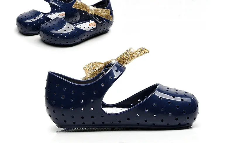 Новинка лета 2017 мини босоножки с блестящим бантом женская обувь дырками желе для