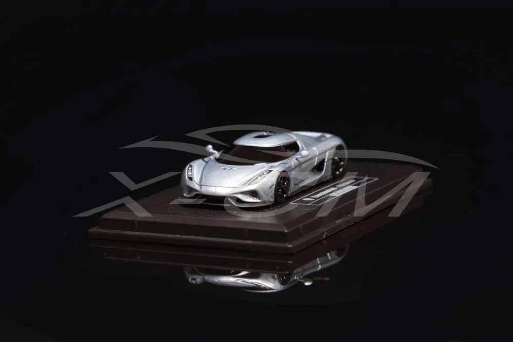 Полимерная модель автомобиля FrontiArt Koenigsegg Regera Avan style 1: 87 (синий) + маленький