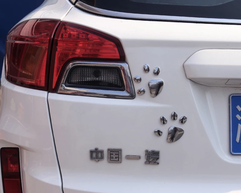 Автомобильный Стайлинг 3D наклейки на автомобильные следы собачки для volkswagen golf 4