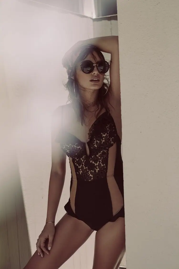 2017 Последним Черный белый Кружева Цельный Купальник Женщин Купальники Лето