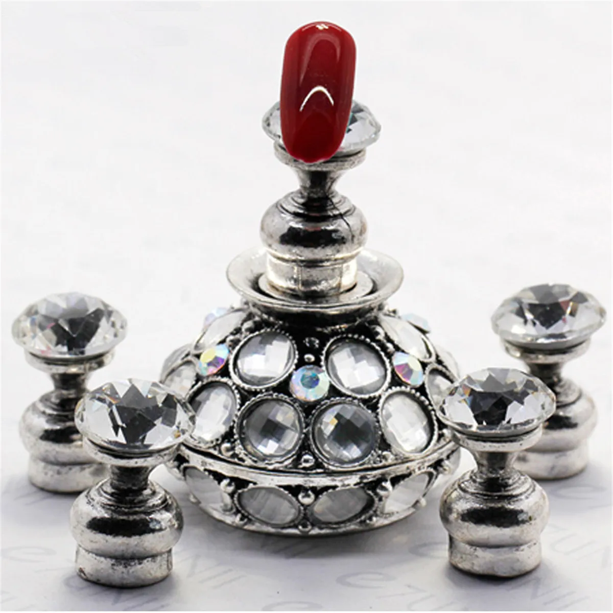 Магнитный пряди с креплением на кератиновых пластинах практика подставка