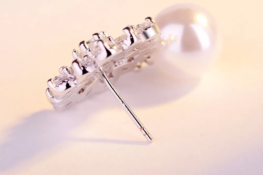 Классические женские серьги пусеты TJP со снежиной трендовые из серебра 925 пробы