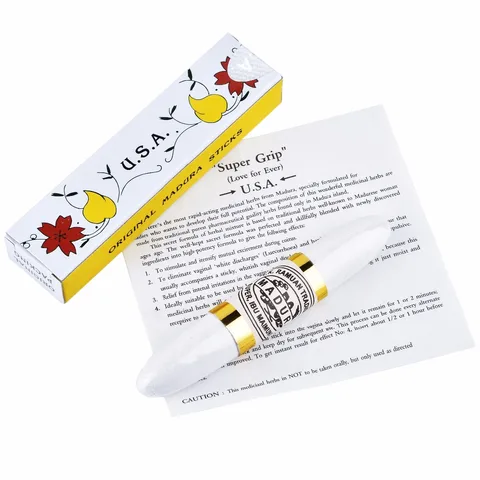 Hind porno Onam porno tomosha qiladi, ogli esa jinsiy aloqani koradi