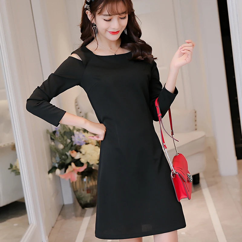 Новое весеннее и летнее женское платье в 2018 году. Модное трикотажное с длинными