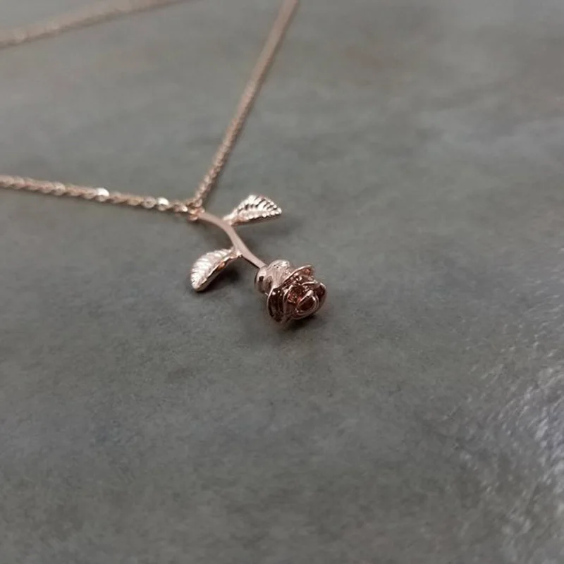 Розовое золото цветок ожерелья для мужчин женщин Lucky Charm Jewelry Нержавеющая сталь