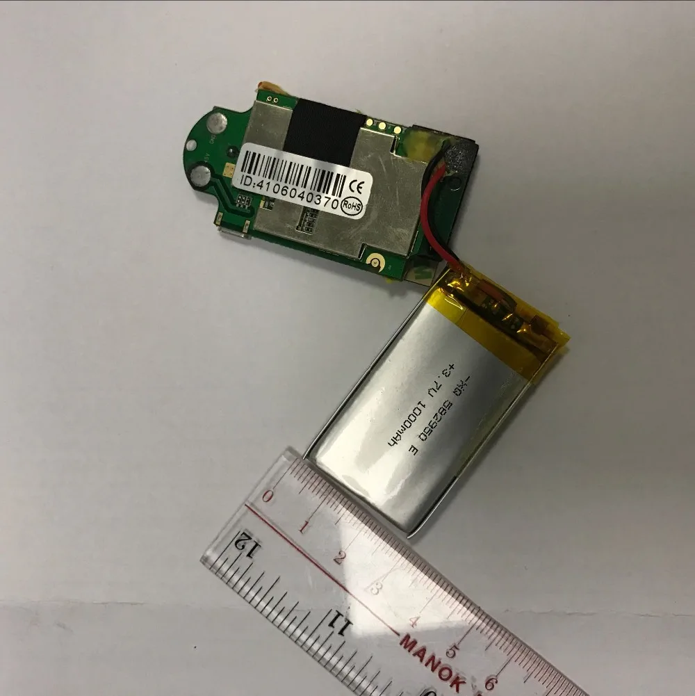 Маленький питомец Автомобильный gps трекер 1000 мАч Батарея Бесплатная платформа