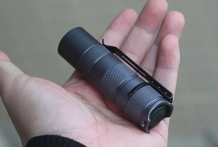 Универсальный зажим, подходит для S2/S2+/M1/C8