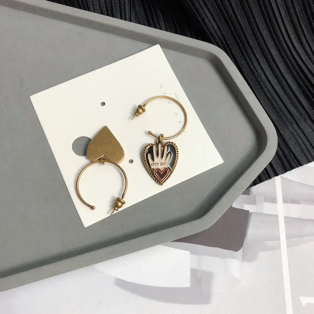 2019 модные асимметричные серьги в виде ладоней сердца для женщин золотые круглые