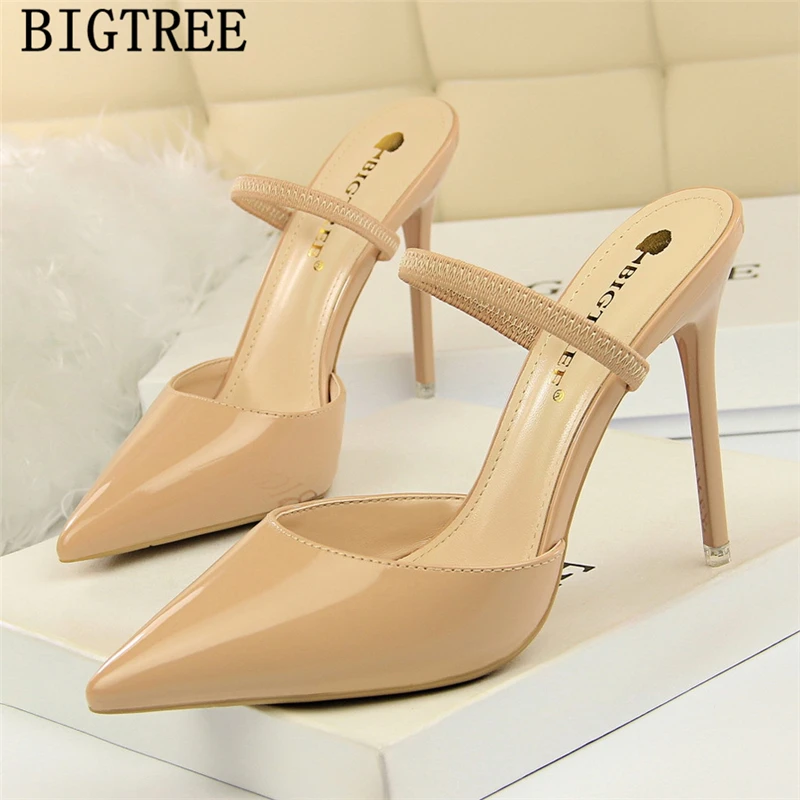 Офисные туфли из лакированной кожи женские без пяток на высоких каблуках