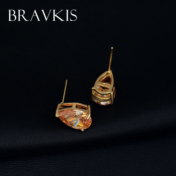 Женские крупные серьги-гвоздики BRAVEKISS желтое ювелирное изделие с кристаллами в