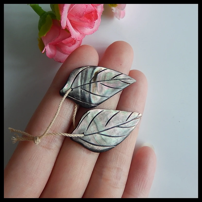 

Semi-precious stones Natural Shell Carved leaves Earring Bead,Fashion Earring Jewelry,34x18x3mm,3.9g