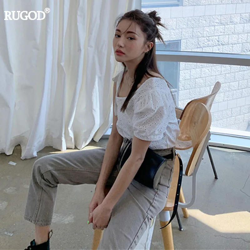 Женская блузка с открытыми плечами RUGOD белая из хлопка вырезами и бантом на