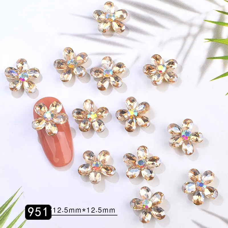 5pcs 951 5 шт. цветочный дизайн AB прозрачный арт для ногтей Стразы красочные стеклянные драгоценные камни ювелирные изделия 3D блестящие украшения аксессуары для самостоятельного маникюра - Цвет: 5pcs 951