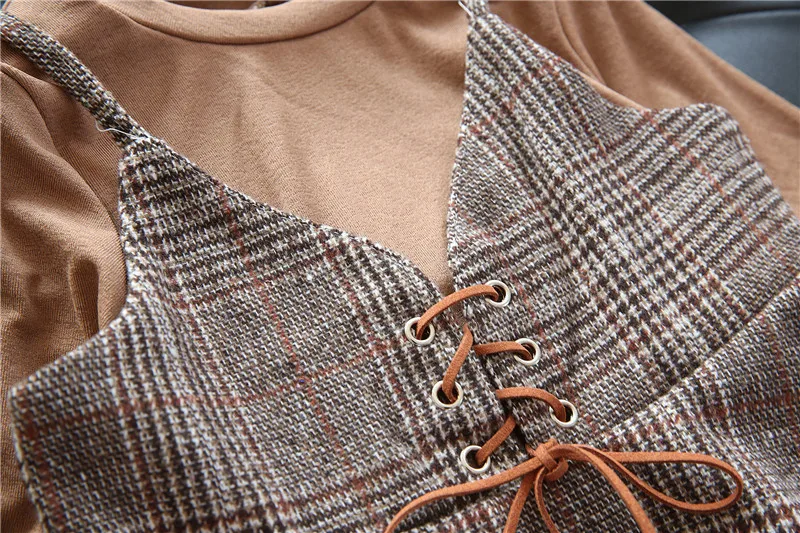 Осень 2019 Топ с длинным рукавом для девочек + клетчатое платье на бретелях игрой