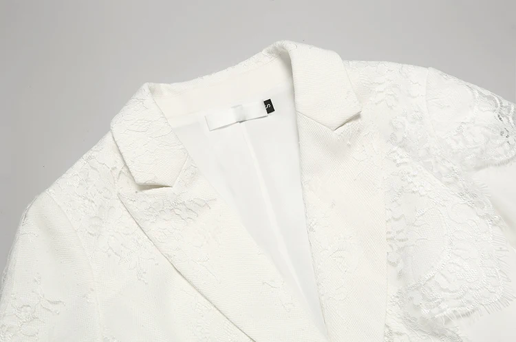 Женское длинное пальто Белое Облегающее в английском стиле с кружевной