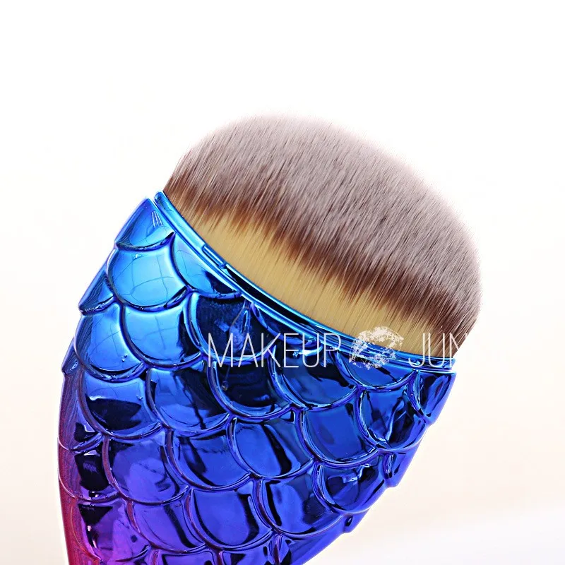 1pc MAKEUP JUNKIE Mermaid Foundation Brush Chameleon Tale Makeup Tools | Красота и здоровье