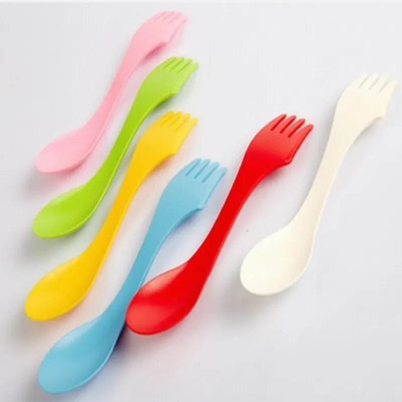 Горячая 300 шт пластиковые ложки вилка-открытый spork для 6 цветов микс отправить