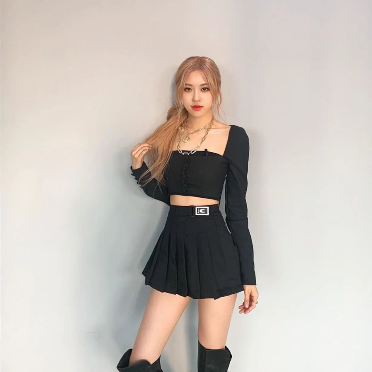 Kpop, черная розовая роза, уличная одежда, Сексуальная футболка с длинными рукавами, короткая юбка, комплект из двух предметов, женский летний корейский комплект из 2 предметов, одежда