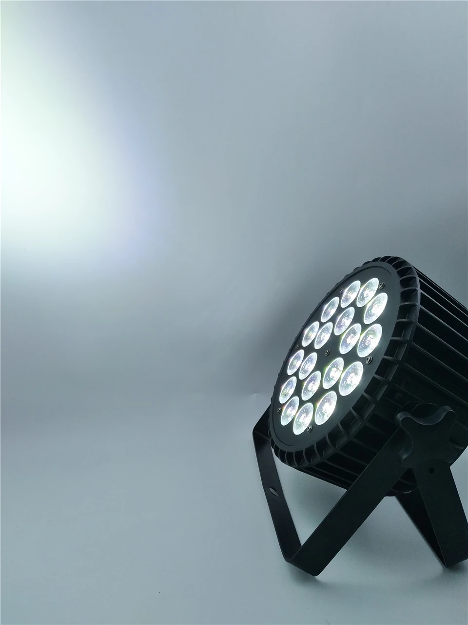 Кейс для полетов + 4 шт./18X12 Вт led par light RGBW сценическая световая полоса цветная