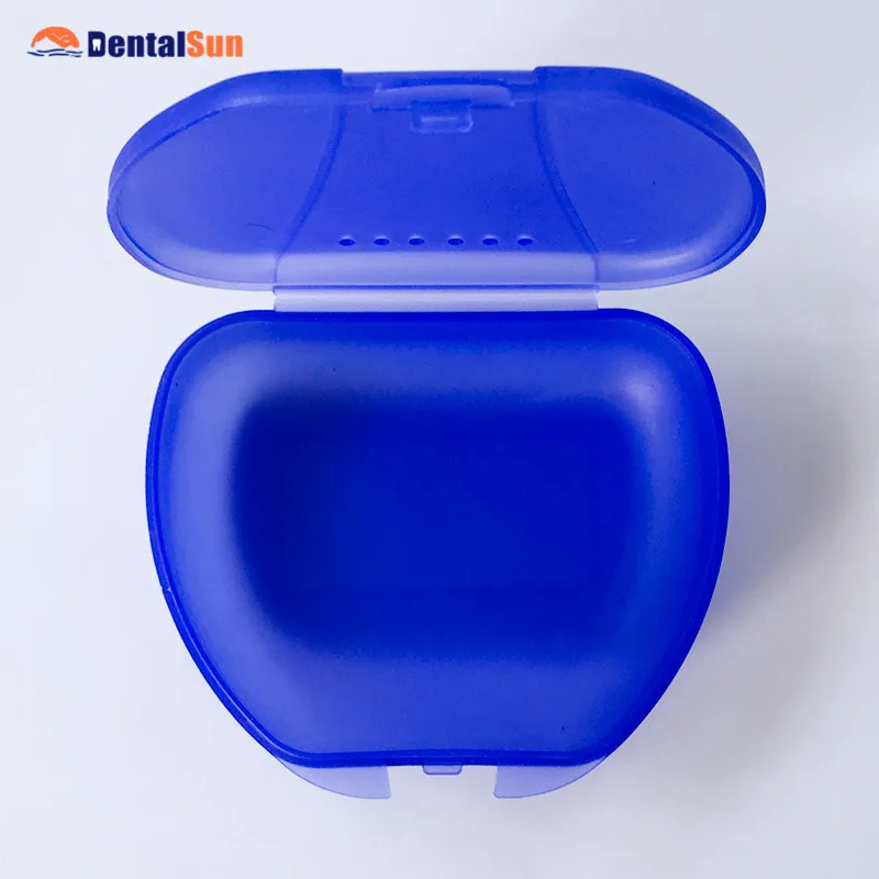 

DB18 Dental Plastic Denture Box/Retainer Box with Heart Shaped