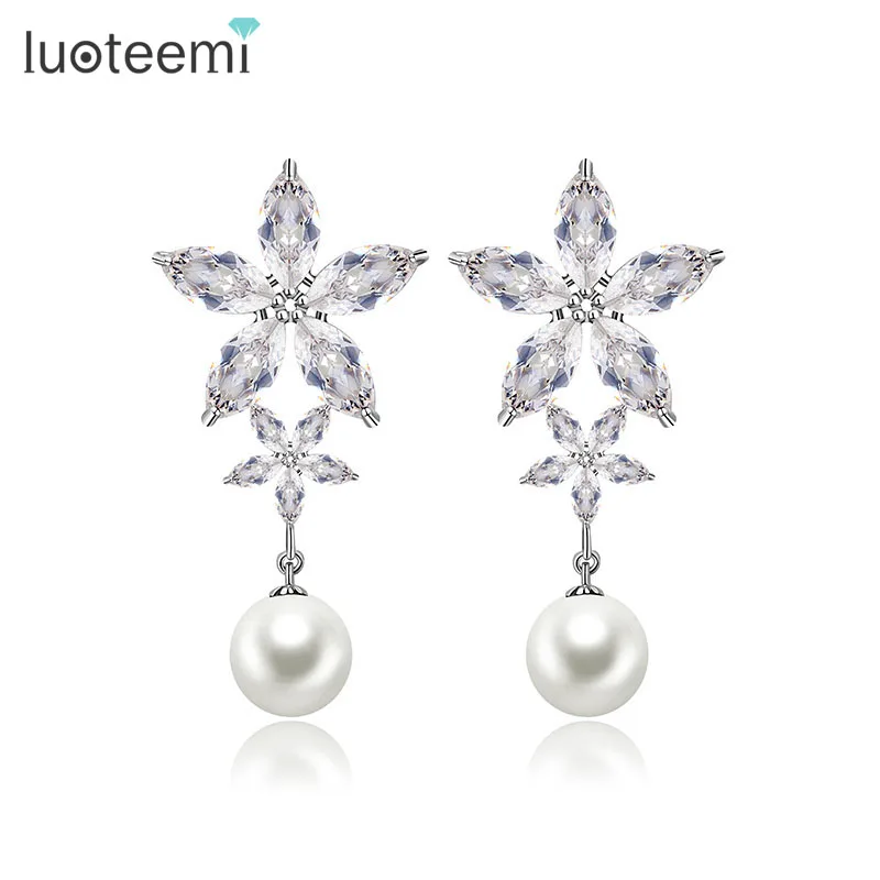 

LUOTEEMI Sparkling CZ Crystal Double Flowers Imitation Pearl Pendant Earrings For Women Gilrs Fashion Luxury Jewelry