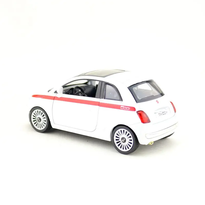 Классические ретро модели автомобилей Fiat 500 1:36 из сплава металлические Литые