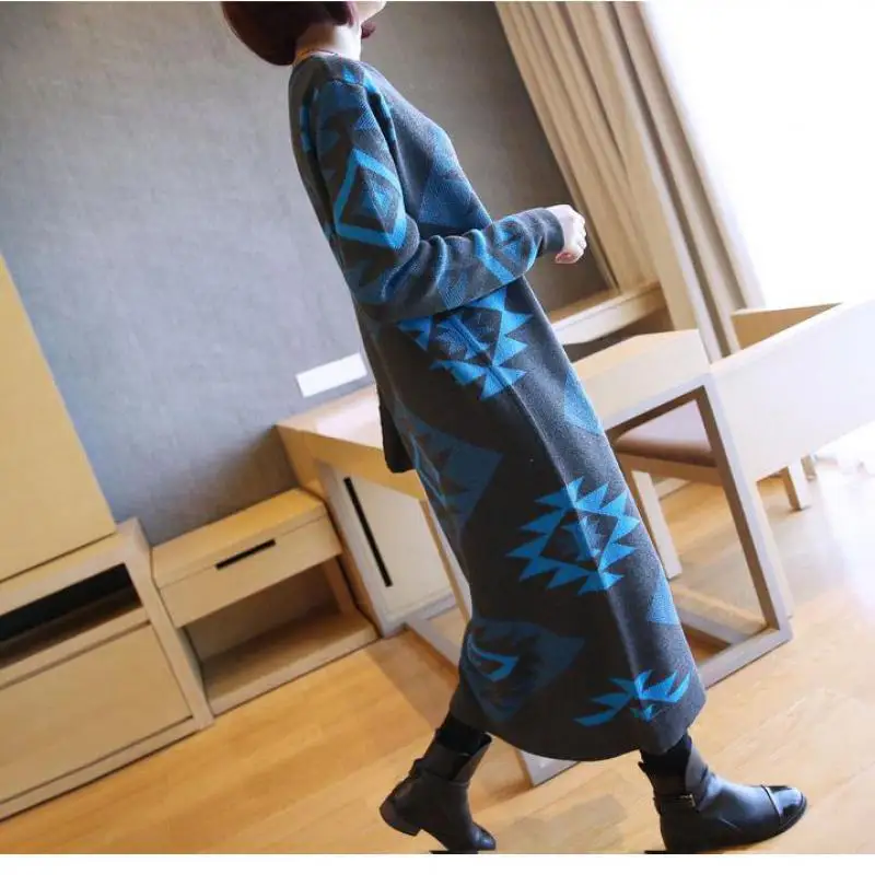 

Women Autumn Thick Jacquard Straight Geometric Knitted Dress Female Winter Oversized O-neck Hedging Loose Warm Mid Calf Dresses