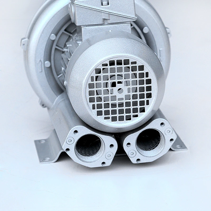 Трехфазный вентилятор с боковым каналом 550 Вт HR31C550SW |