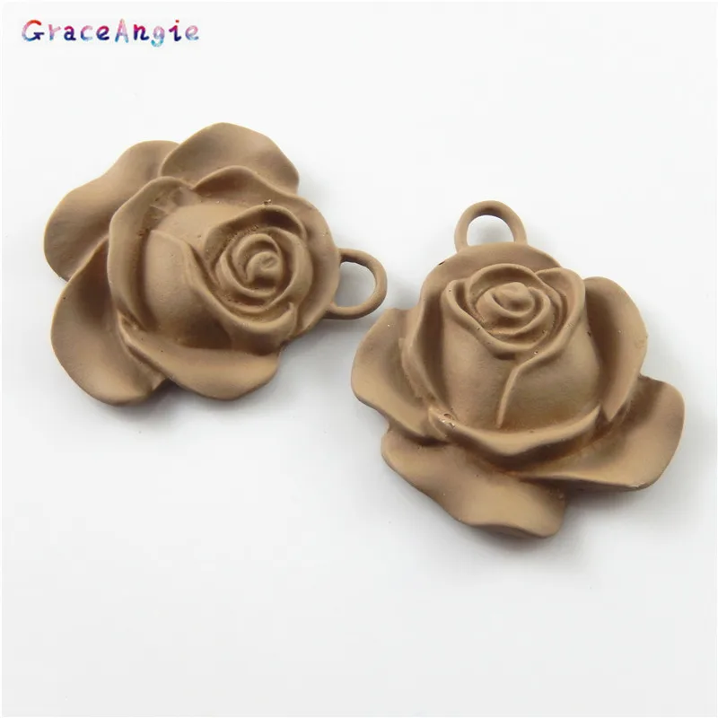 

Julie Wang 4pcs Zinc Alloy Rose Shape Fashion Jewelry Making Accessories Charms Fit DIY For Earrings Bracelet Necklace Pendant