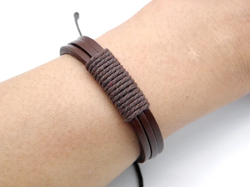 

New Arrival Hot hand-woven Leather Braided Wrap Bracelets Trendy Hemp Wristband Bracelet Jewelry Adjustable Cord Couples Gifts