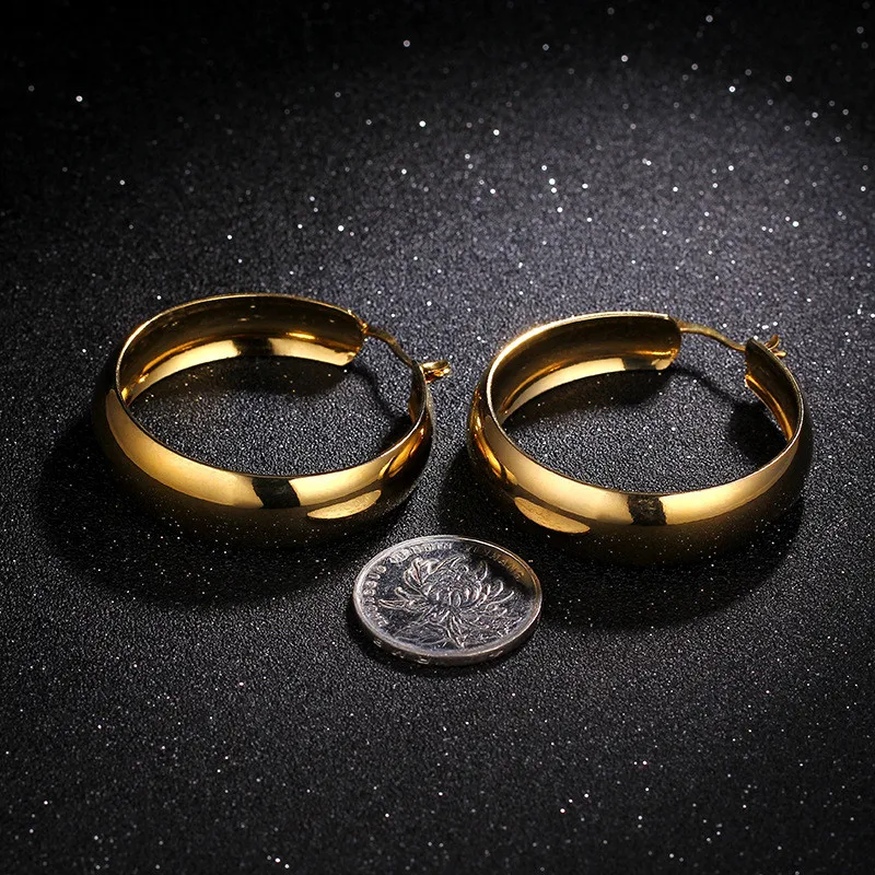 

Simple Wide Glossy Circle Hoop Earrings Diameter 45mm For Women Charm Gold Color Hoop Earrings Wedding Party Jewelry