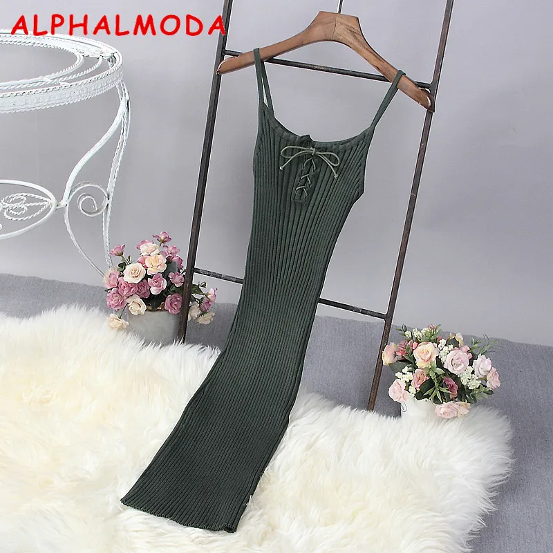 Женское трикотажное платье туника ALPHALMODA однотонное облегающее без рукавов на