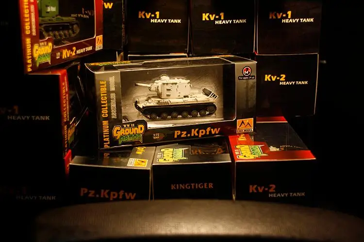 KV 1 редкий немецкий захватывающий советский тяжелый снежный камуфляж танк 1: 72