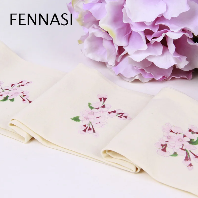 FENNASI, японские белые женские колготки, милые, кавайные, липкие, женские колготки, бархатные, Ретро стиль, цветочный узор, сексуальные колготки для женщин, с принтом