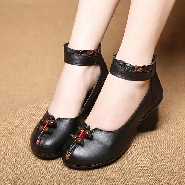 RUSHIMAN Spring Summer String Bead Shoes Female Genuine Leather Flats Fashion Women Shoes Handmade Soft Casual Flat Shoes