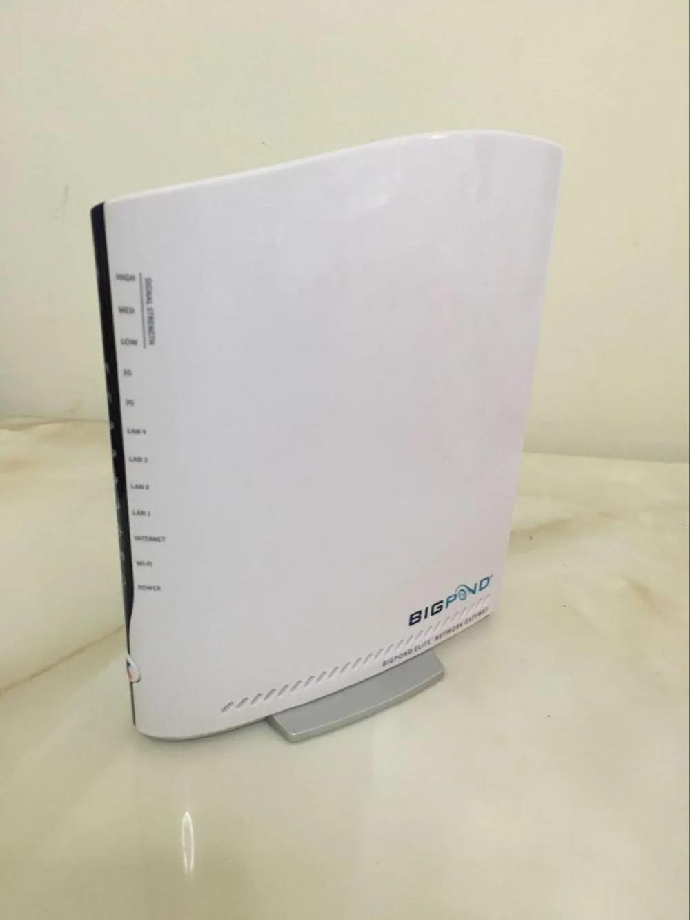 Оригинальный разблокированный NetComm 3G21WVTG 3G Wi Fi маршрутизатор 21mbps со слотом для SIM