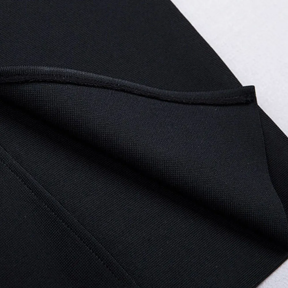 Бюстгальтер с подкладкой черный лямкой на шее вискозное трикотажное платье до