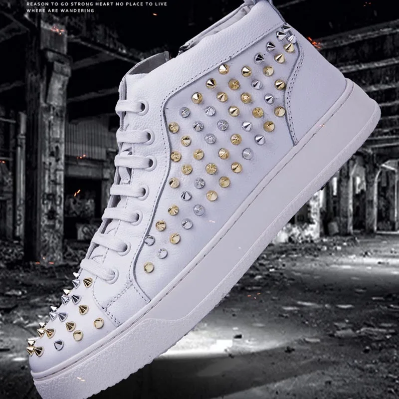 The New Listing Men Board shoes Casual Fashion Comfortably breathable Walking shoes Genuine Leather non-slip